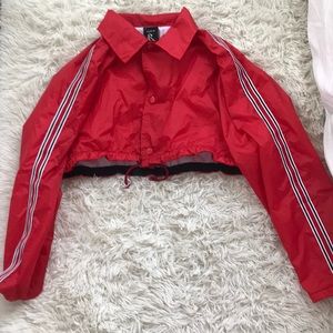 Cropped windbreaker